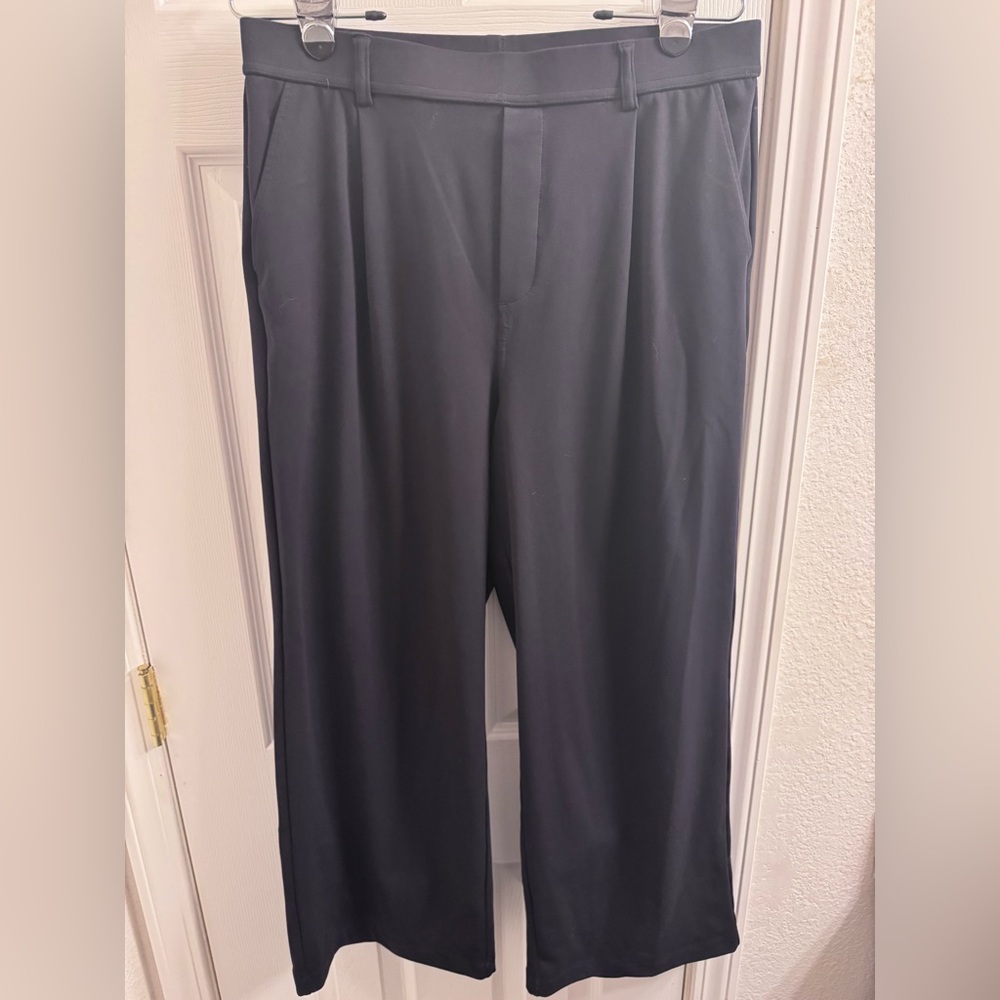 Halara Wide-Leg Black Pull On Pants